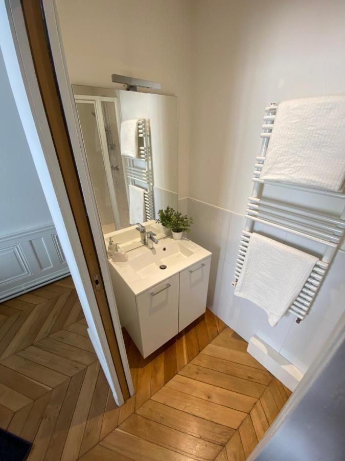 Beautiful 3Br Apt In Lyon Center Exterior photo